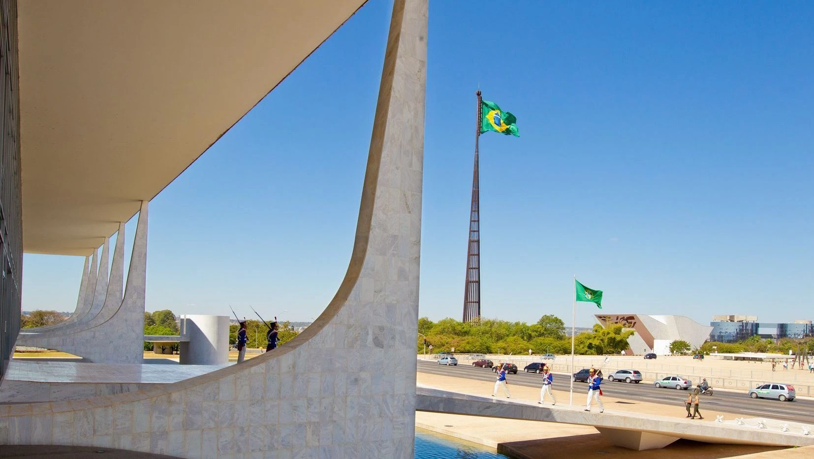 Medidas antes das eleições demandam ajuste de R$ 42 bi do Orçamento de 2027