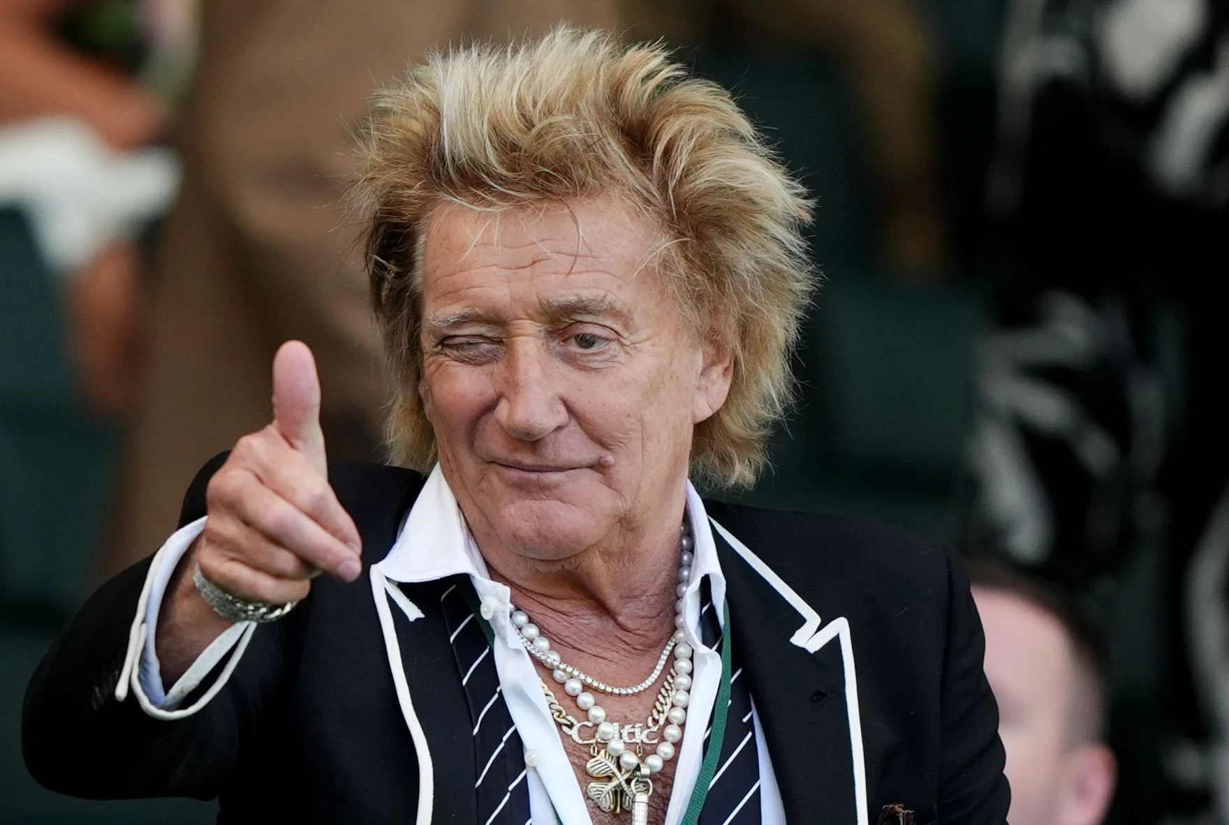Rod Stewart anuncia última turnê da carreira após problemas de saúde