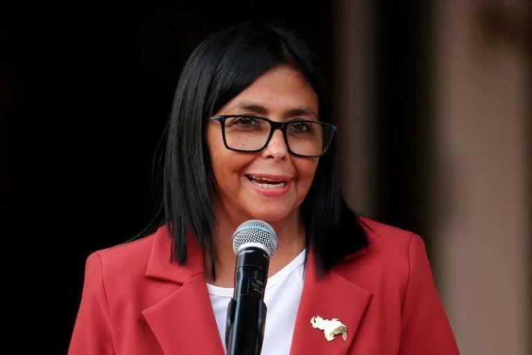 Delcy Rodríguez agradece a Donald Trump por acordos de petróleo