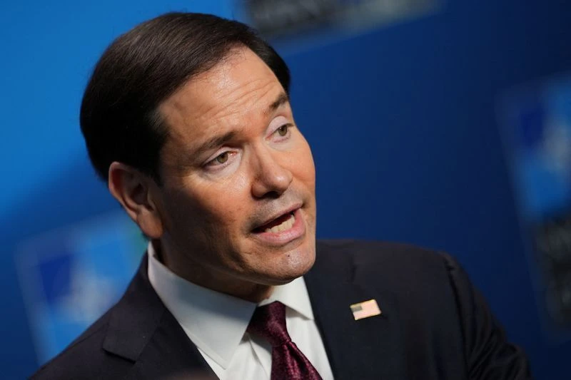 Rubio diz que Irã perderá petroleiros se tentar atingir navios dos EUA