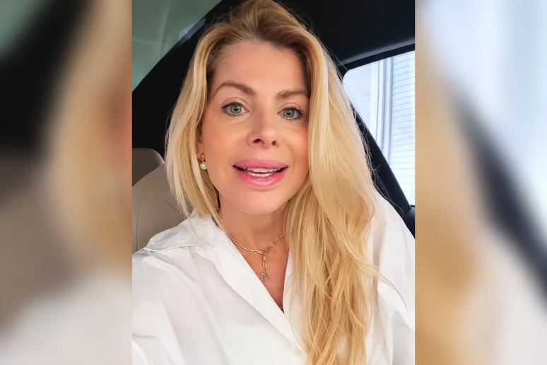 Karina Bacchi surpreende e revela há quanto tempo vive sem ter relações: 'Estou me guardando'