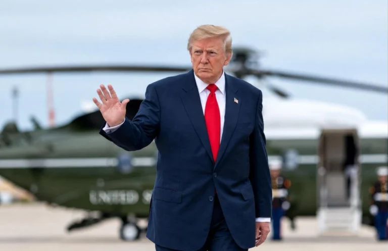 Trump diz que isenção de sanções à Rússia visa manter país nas negociações