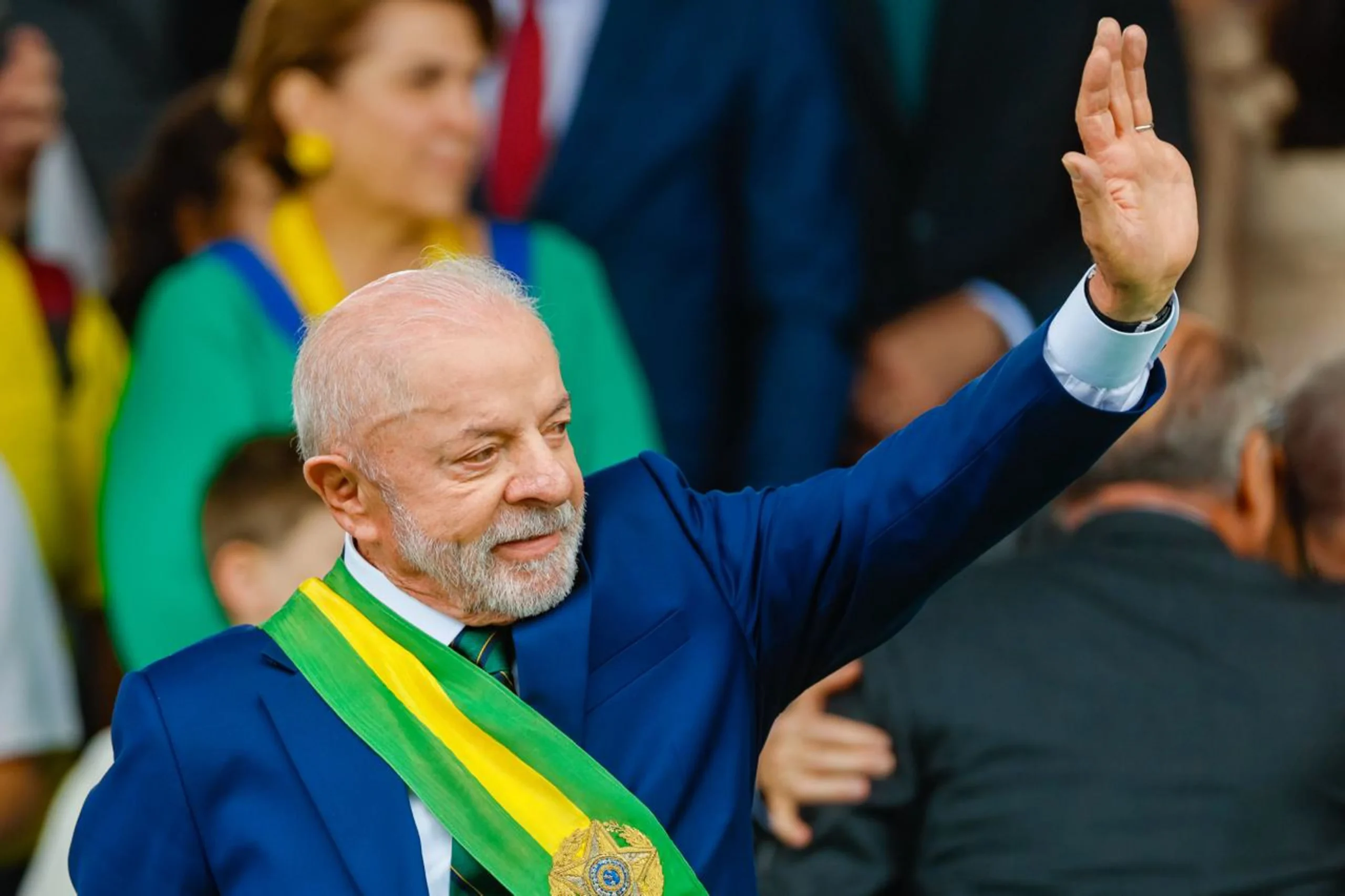 Lula deve acolher aliados sem mandato na Esplanada para compor novo governo