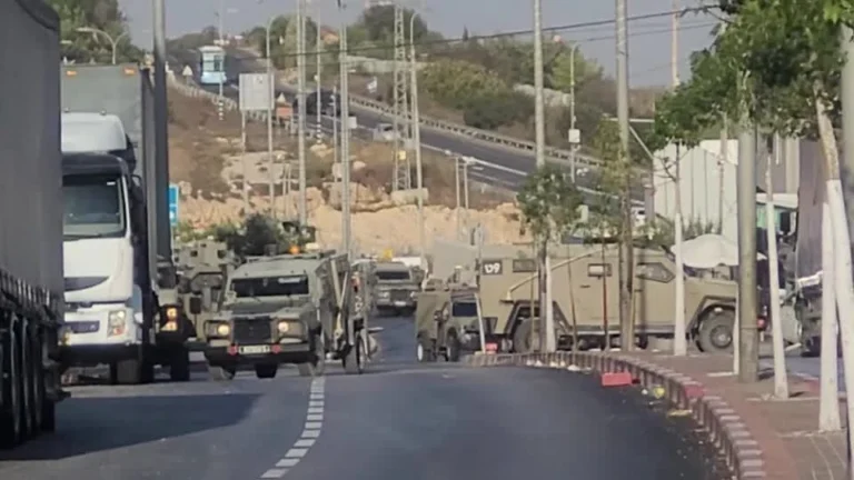 Israel inicia demolições em cidade da Cisjordânia após morte de soldados