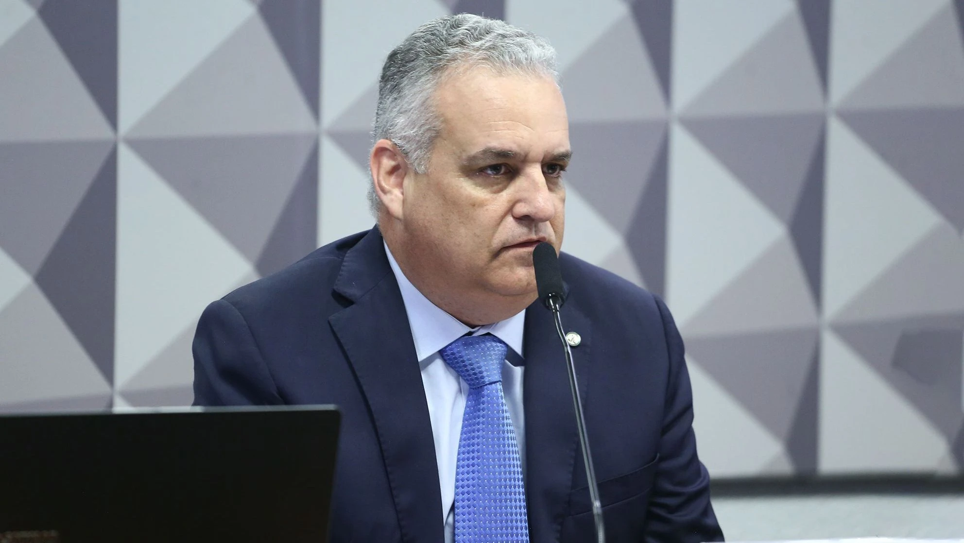 TSE manda vice de Flávio apagar vídeo que acusa Lula de propina
