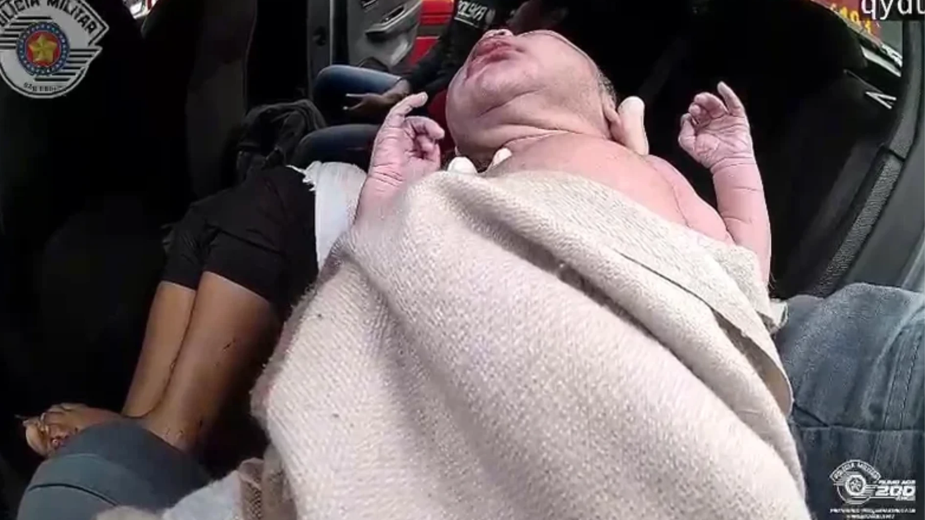 Vídeo: mãe da à luz durante corrida de aplicativo no centro de São Paulo
