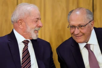 Alckmin se reúne com prefeitos de SP para ampliar apoio a Lula