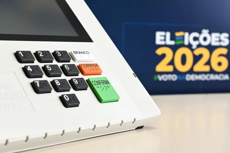 Nas urnas, a esquerda virou situação e a direita, mudança